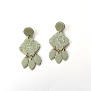 “Tea Time” Dangle Earrings