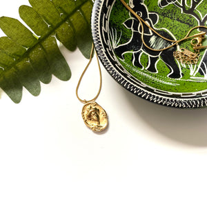 “Lady Love” Necklace 18k