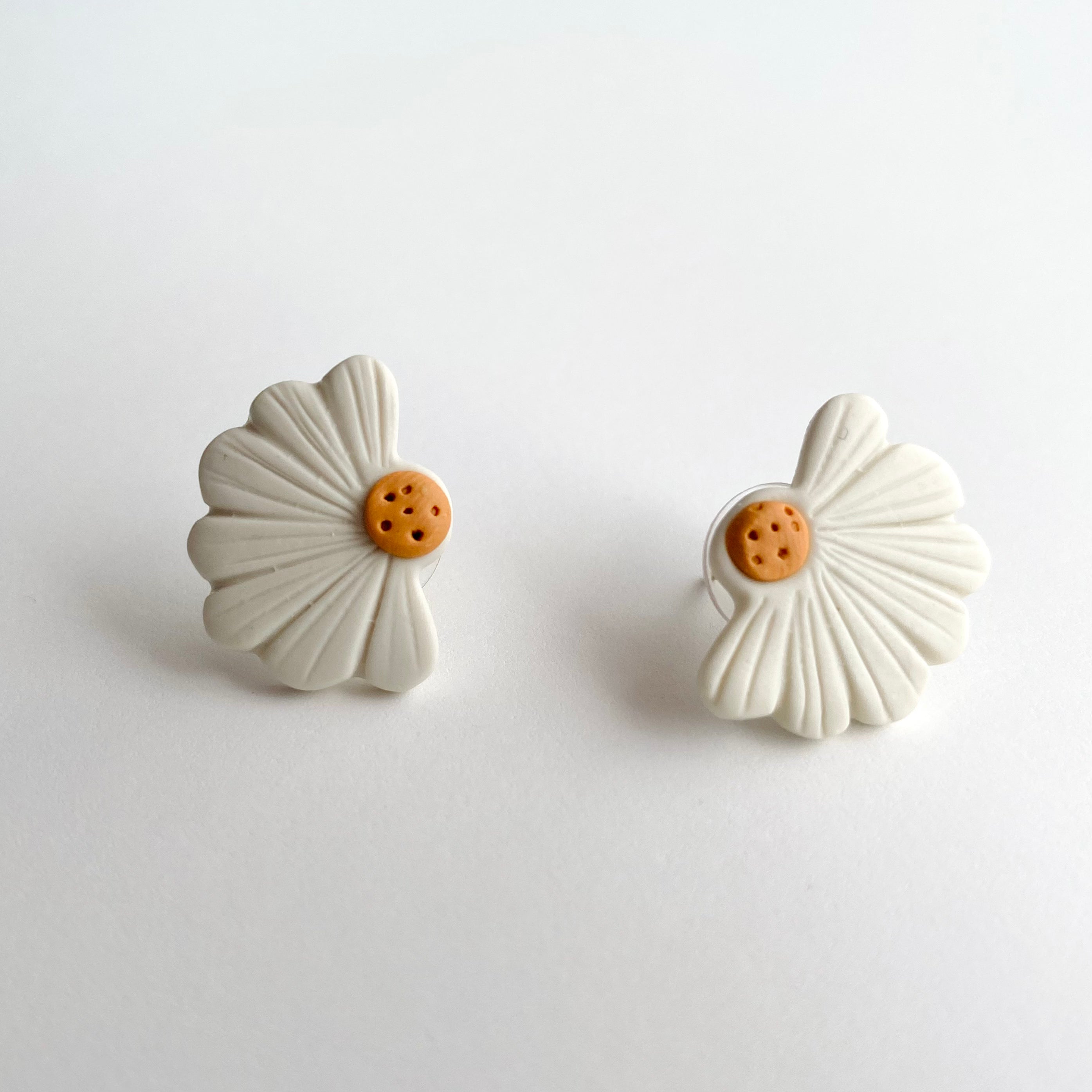 “Blooming” Studs