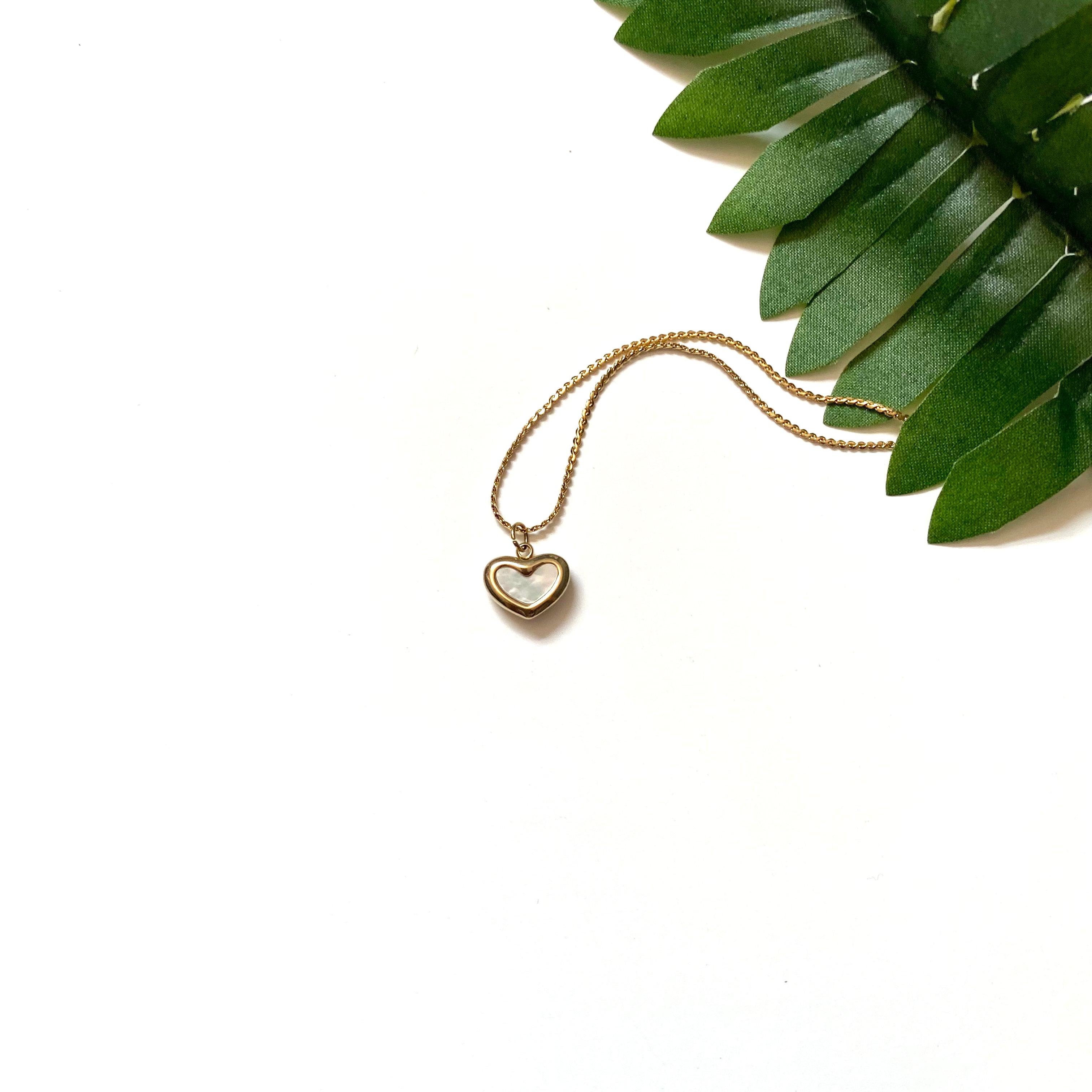 “Forever” Heart Necklace 18k