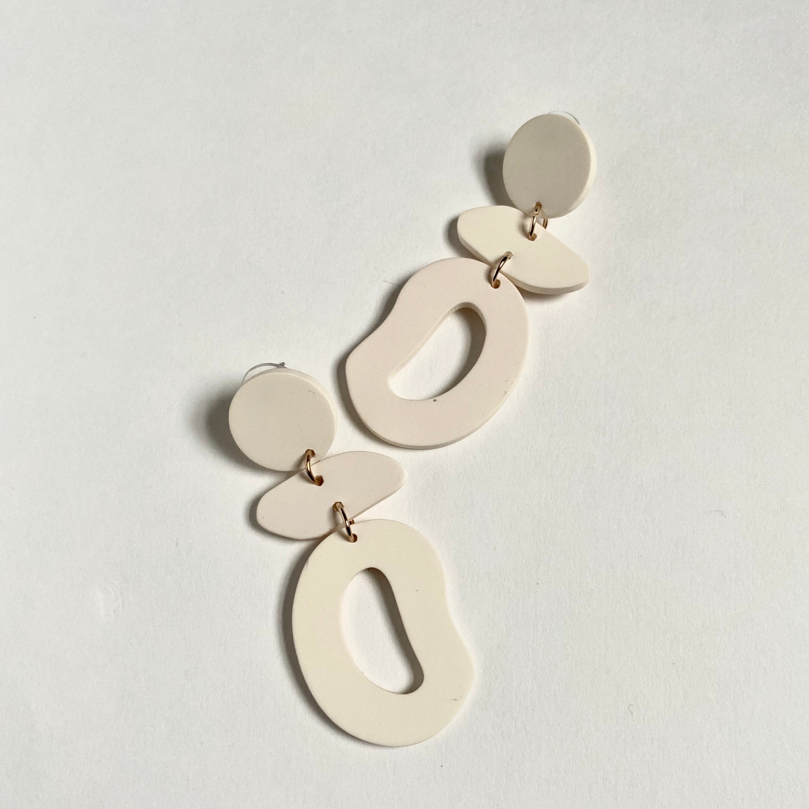 “Tulum” White Clay Earrings