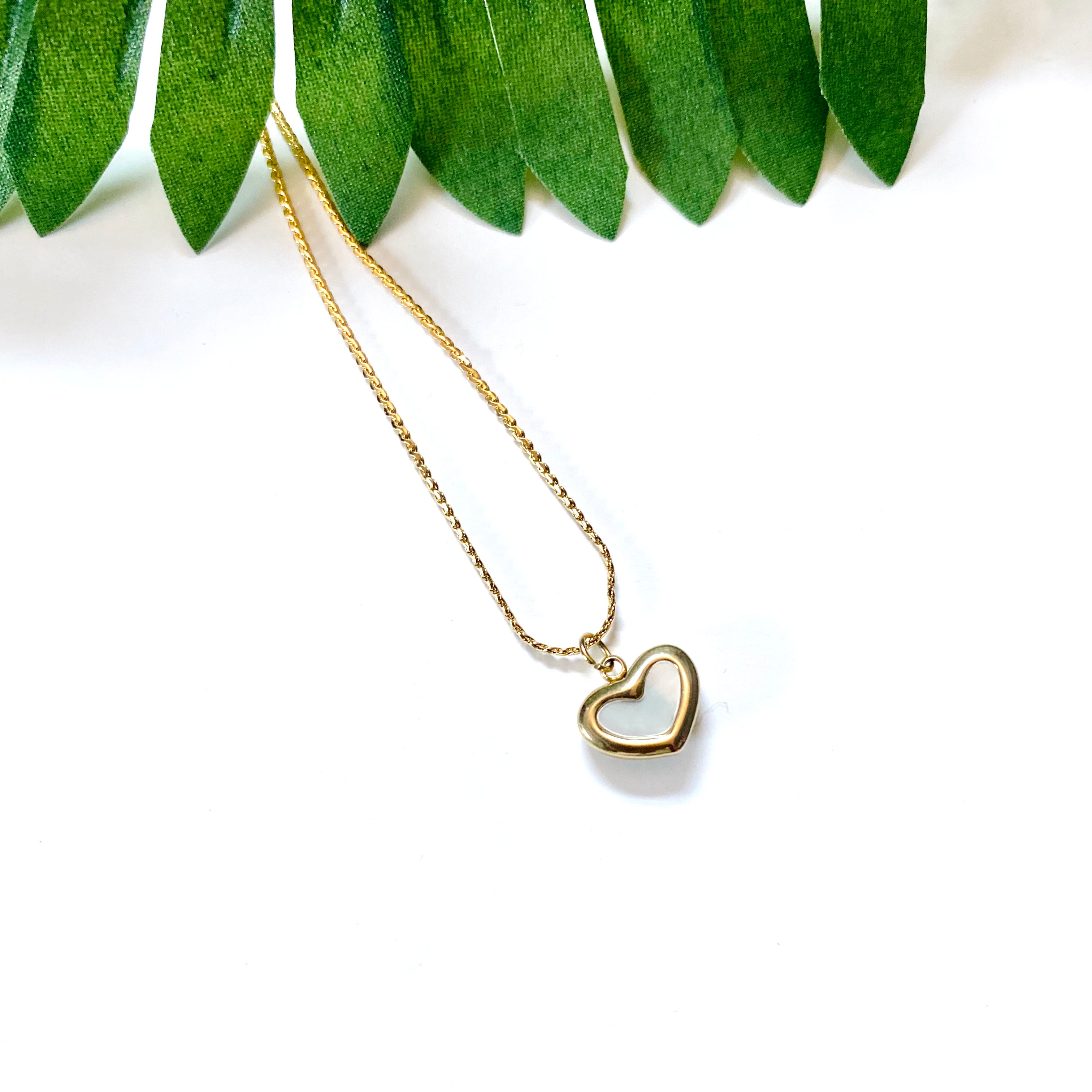“Forever” Heart Necklace 18k